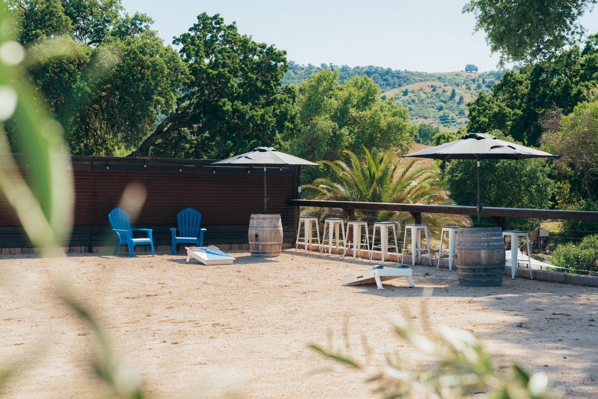 Wine Country Modern Farmhouse With Heated Pool, Hot Tub, Cybertruck Paso Robles Exteriör bild