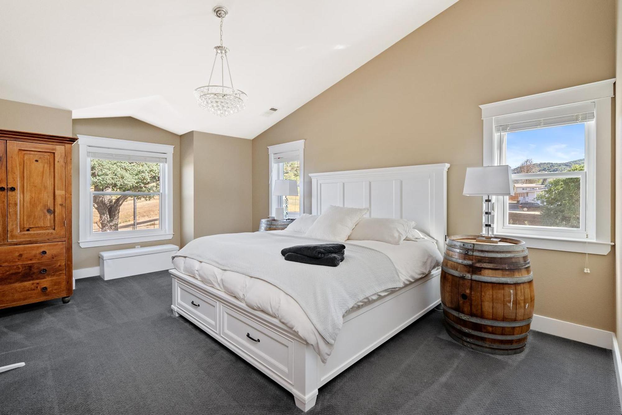 Wine Country Modern Farmhouse With Heated Pool, Hot Tub, Cybertruck Paso Robles Exteriör bild